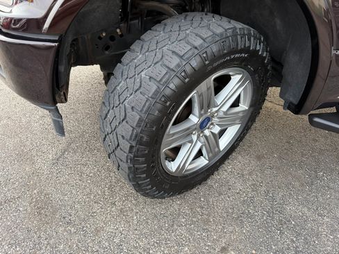 Used 2019 Ford F150 XLT w/ Equipment Group 302A Luxury AWD/4WD image 65