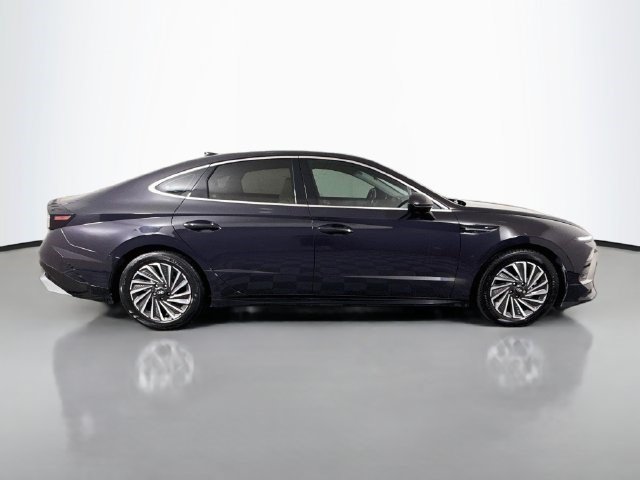 Used 2024 Hyundai Sonata SEL FWD image 11
