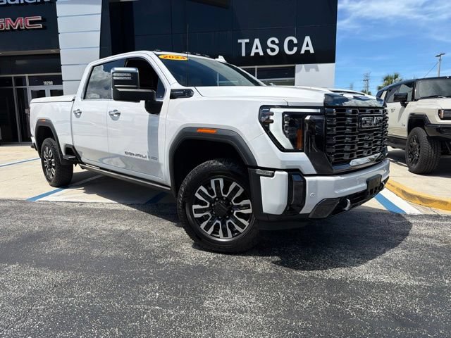 Used 2024 GMC Sierra 2500 Denali Ultimate w/ Max Trailering Package AWD/4WD image 1