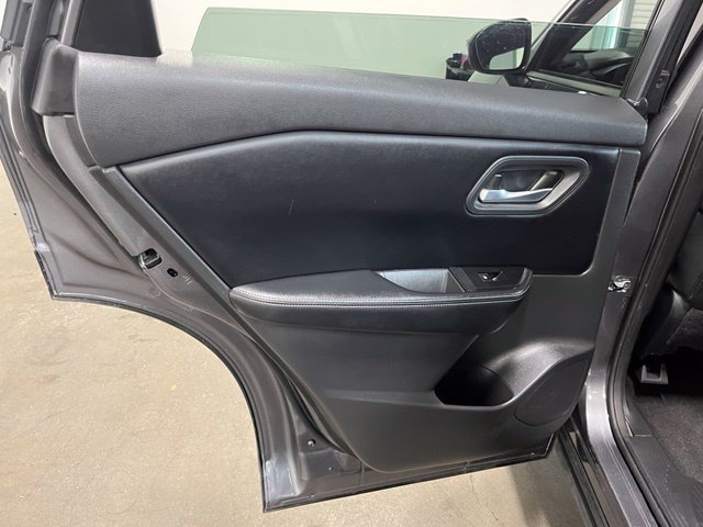 Used 2025 Nissan Rogue SV AWD/4WD image 20
