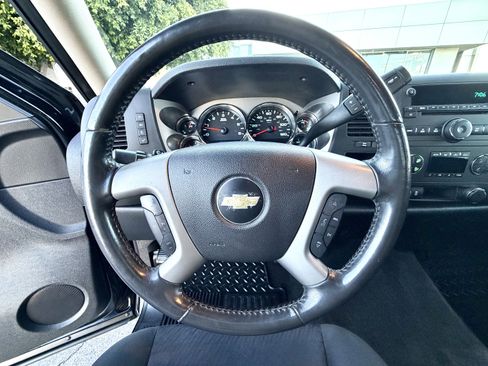 Used 2013 Chevrolet Silverado 1500 LT image 14