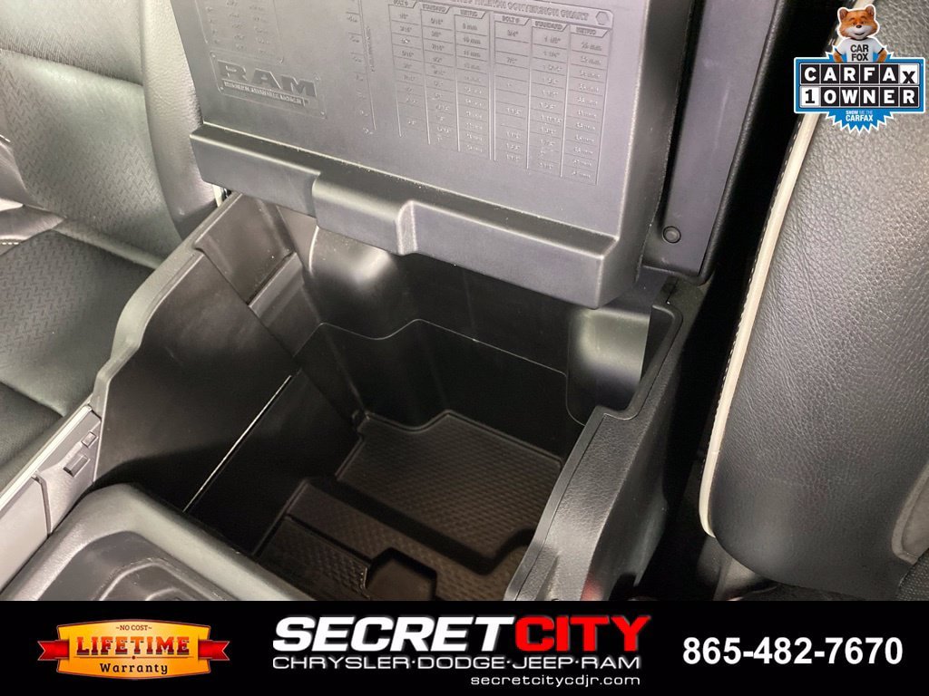 Used 2025 RAM 1500 Laramie AWD/4WD image 25