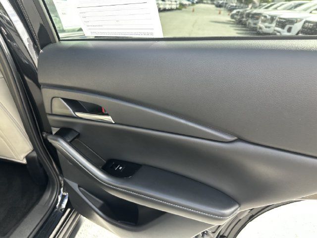 Used 2024 MAZDA CX-30 AWD 2.5 S w/ Preferred Package image 40