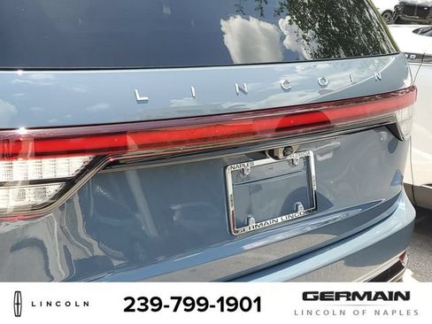 New 2026 Lincoln Aviator AWD image 16