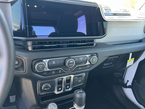 New 2026 Jeep Wrangler Sport AWD/4WD image 15
