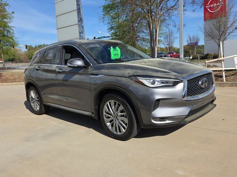 Certified 2023 INFINITI QX50 Luxe image 33