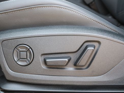 New 2025 Audi Q3 2.0T Premium image 20