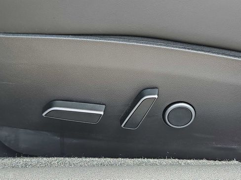 Used 2023 Tesla Model 3 Standard Range RWD image 15