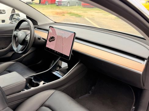 Used 2018 Tesla Model 3 Long Range AWD/4WD image 25