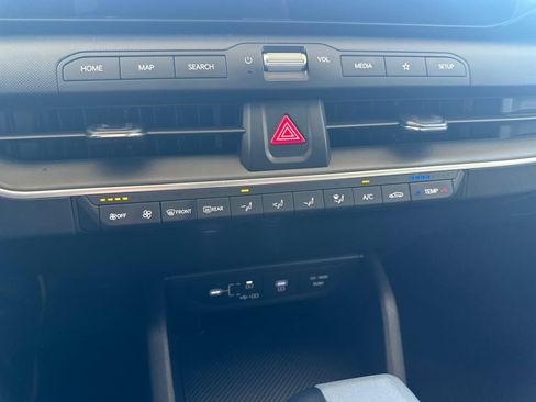 Used 2025 Kia K4 FWD image 20
