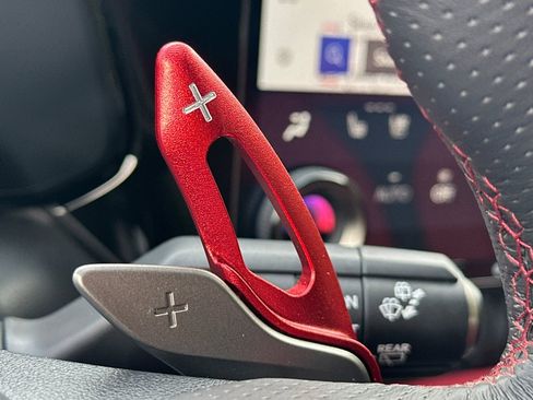 Used 2025 Lexus NX 450h+ F Sport image 33