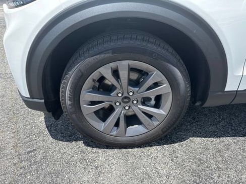 New 2026 Ford Explorer Active w/ Active Comfort Package AWD/4WD image 26