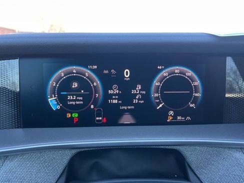 Used 2025 Volkswagen Tiguan S image 13