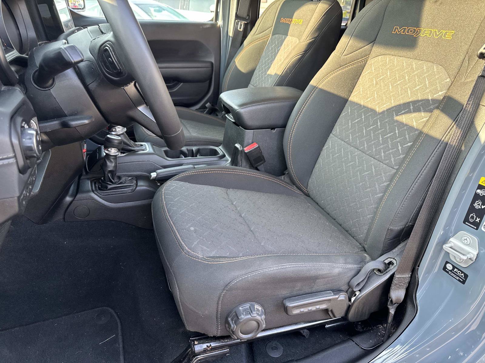 Used 2026 Jeep Gladiator Mojave AWD/4WD image 27