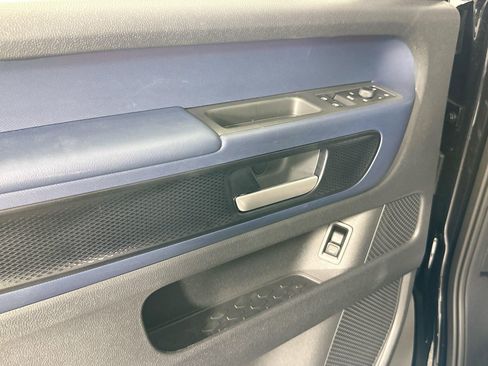 New 2025 Volkswagen ID. Buzz Pro S image 19