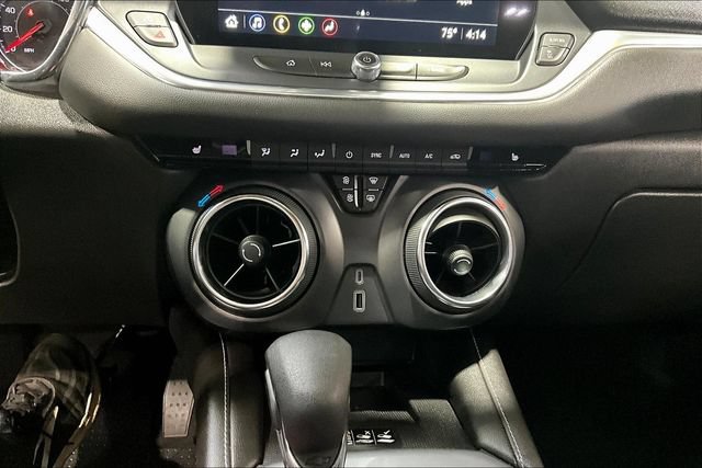 Certified 2024 Chevrolet Blazer LT w/ Convenience Package FWD image 15