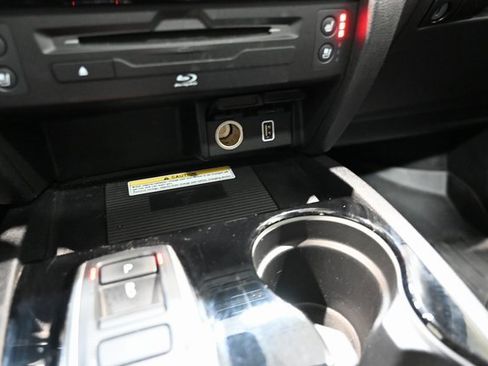 Used 2019 Honda Pilot Elite image 19