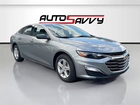 Used 2023 Chevrolet Malibu LS image 1