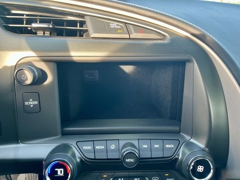 Used 2019 Chevrolet Corvette Z06 image 15