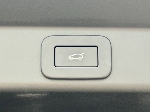 New 2025 Land Rover Range Rover Sport Dynamic SE image 33