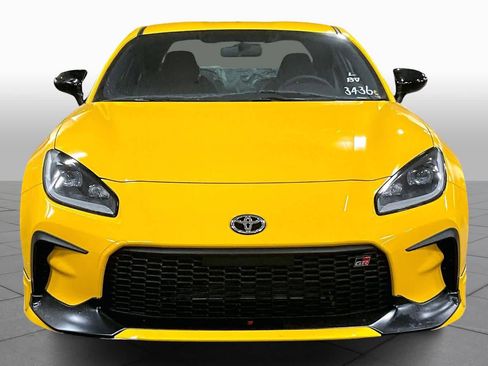 New 2026 Toyota GR86 YUZU Limited image 3