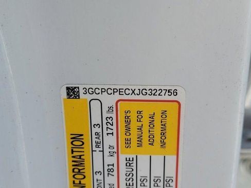 Used 2018 Chevrolet Silverado 1500 Custom w/ Custom Value Package image 30