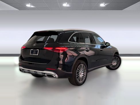 Used 2026 Mercedes-Benz GLC 300 image 8