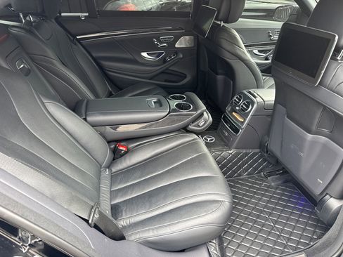 Used 2020 Mercedes-Benz S 450 Sedan image 11