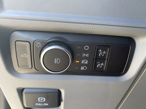 New 2026 Ford F150 XLT w/ XLT Chrome Appearance Package image 27