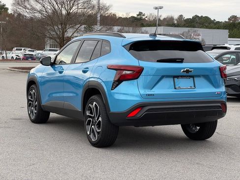 Used 2025 Chevrolet Trax RS w/ Driver Confidence Package image 20
