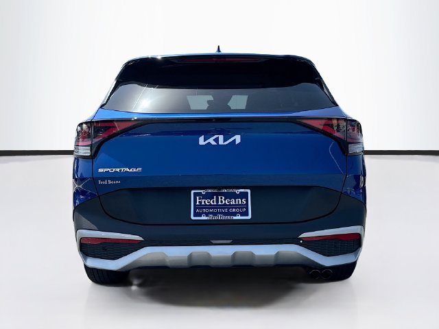 Used 2024 Kia Sportage EX FWD image 6