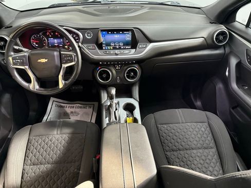 Used 2020 Chevrolet Blazer LT image 44