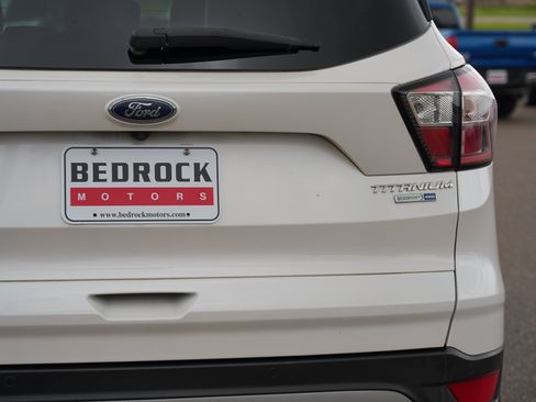 Used 2018 Ford Escape Titanium AWD/4WD image 10