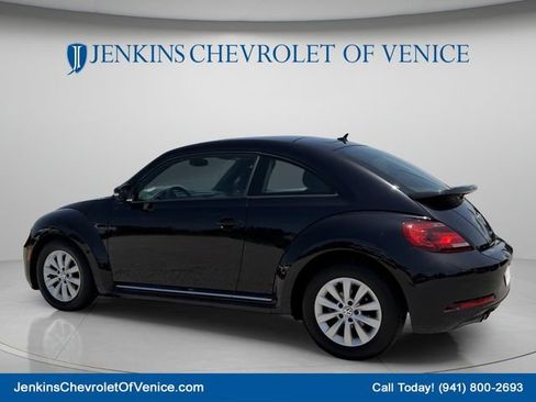 Used 2019 Volkswagen Beetle 2.0T S FWD image 12