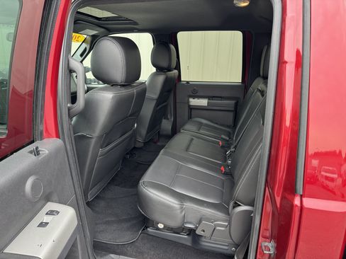 Used 2015 Ford F250 Lariat w/ Lariat Ultimate Package AWD/4WD image 35