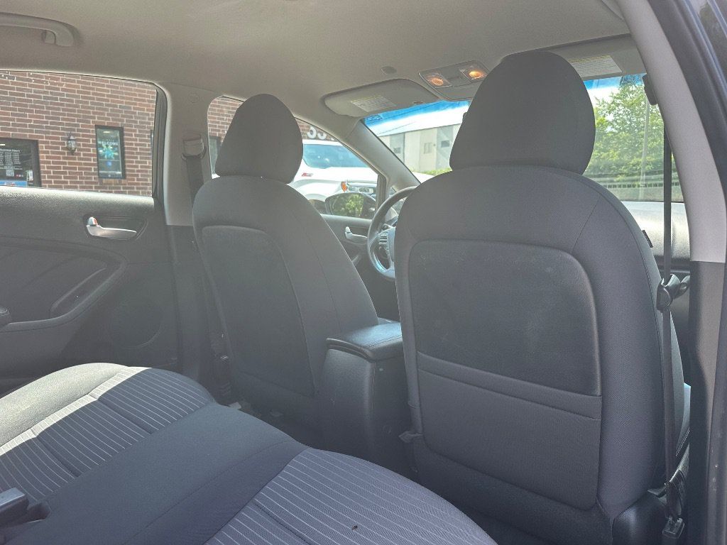 Used 2018 Kia Forte LX w/ LX Popular Package FWD image 16