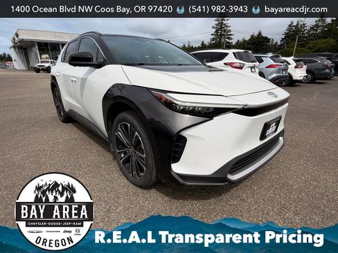 Used 2024 Toyota bZ4X AWD w/ Weather Package image 8