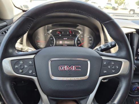 Certified 2020 GMC Terrain Denali w/ Denali Premium Package AWD/4WD image 21