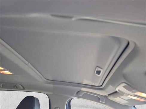 Used 2020 MAZDA CX-5 Touring image 22