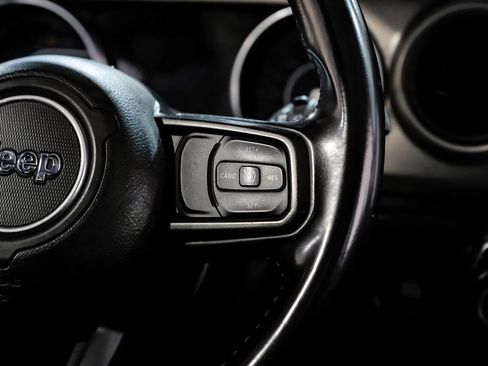 Used 2020 Jeep Wrangler Unlimited Sport AWD/4WD image 18