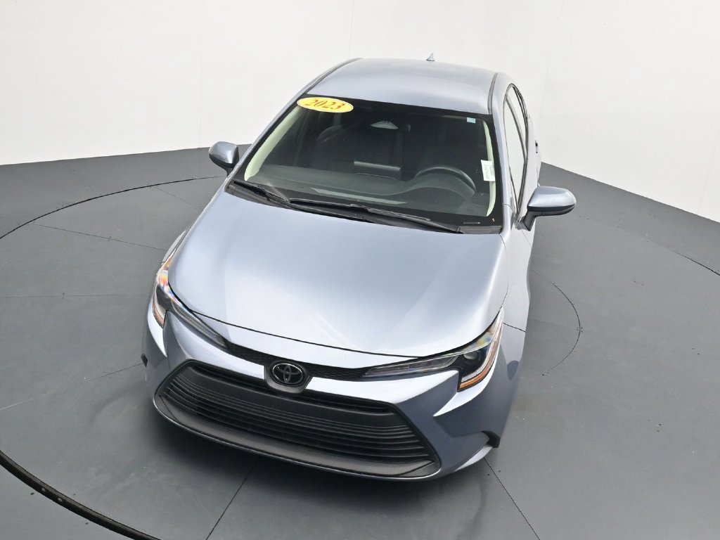 Used 2023 Toyota Corolla LE FWD image 25
