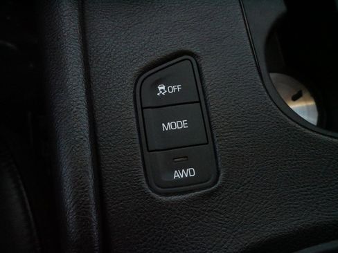 Used 2017 Cadillac XT5 Luxury w/ Driver Awareness Package image 30