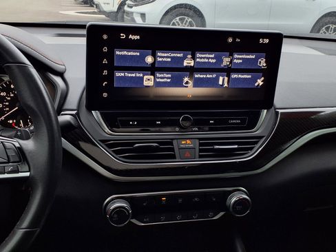 Certified 2023 Nissan Altima 2.5 SR w/ SR Premium Package image 15