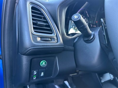 Used 2022 Honda HR-V EX-L image 32