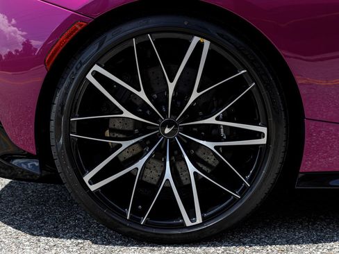 New 2027 McLaren GTS RWD image 15