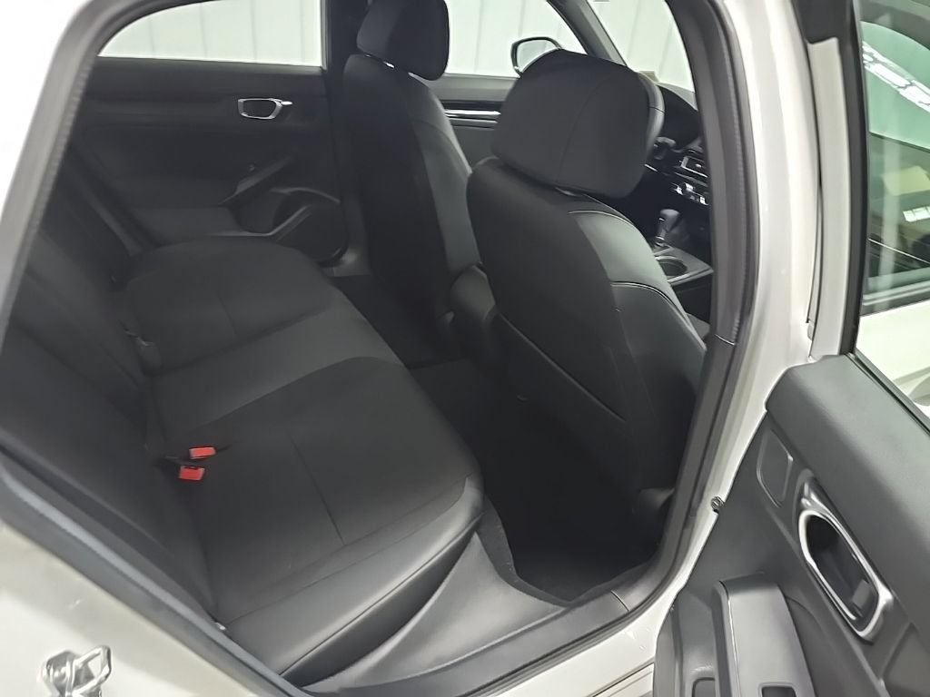 Used 2025 Honda Civic Sport image 18