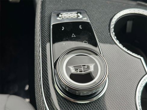 New 2026 Cadillac Optiq Sport 1 image 29