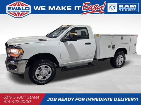 New 2024 RAM 2500 Tradesman w/ Chrome Appearance Group image 19