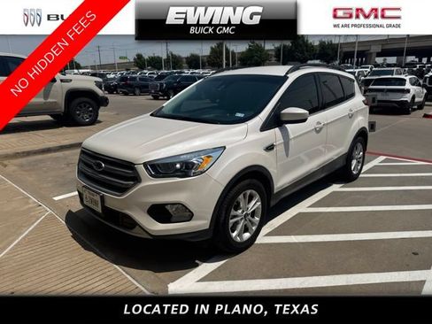 Used 2019 Ford Escape SEL FWD image 1