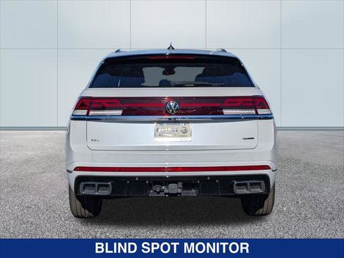 New 2024 Volkswagen Atlas Cross Sport SEL R-Line AWD/4WD image 4